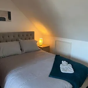 Studio Flat Bay Apartment Cardiff